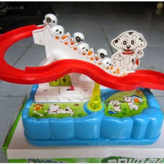 Bộ 3 chó đốm , minion leo thang nhỏ