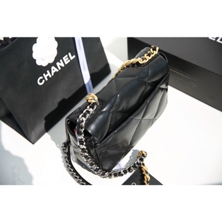 Túi Chanel C19 Da Thật