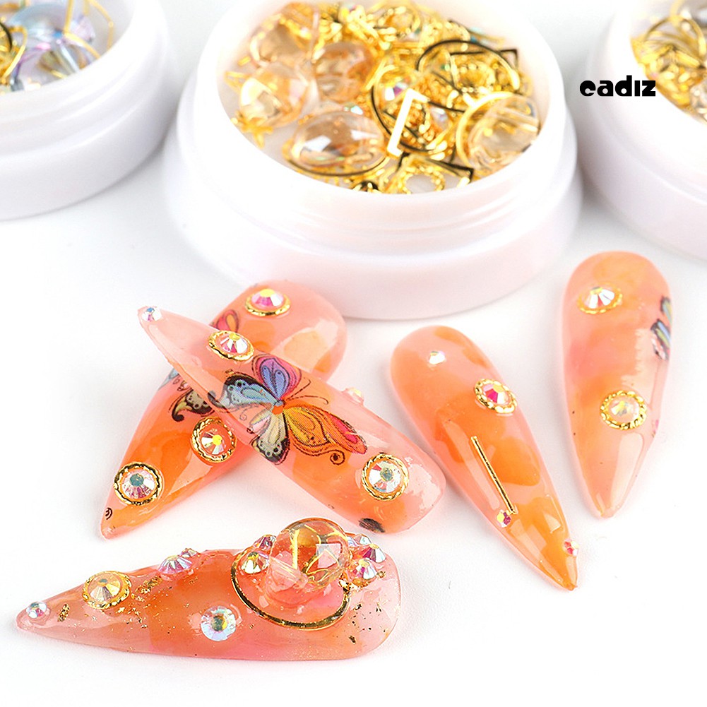 [Hàng mới về] Hộp hình dán trang trí móng tay nghệ thuật dễ thương