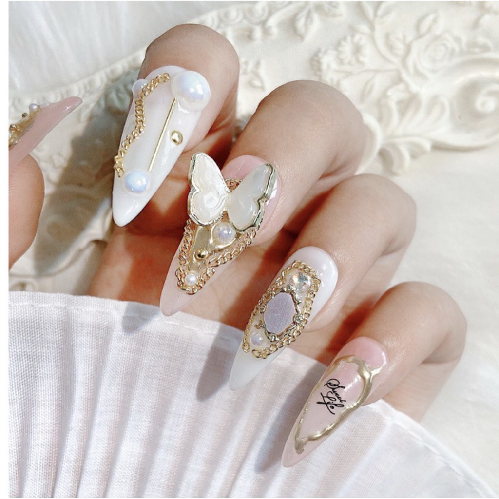 charm bướm đá loại mới