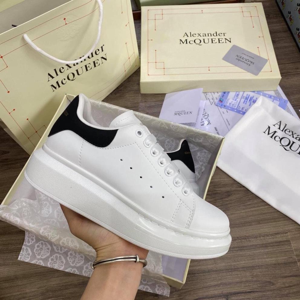 Giày 𝐀𝐥𝐞𝐱𝐚𝐧𝐝𝐞𝐫 𝐌𝐜𝐪𝐮𝐞𝐞𝐧  Giày thể thao trắng  MCQ gót đen nam nữ hàng cao cấp fuill boxbill | BigBuy360 - bigbuy360.vn