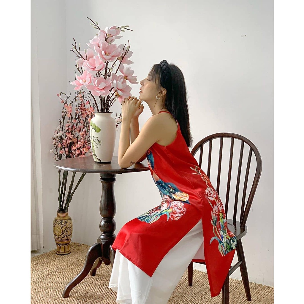 Yếm cách tân chất gấm in cô gái đỏ kèm quần