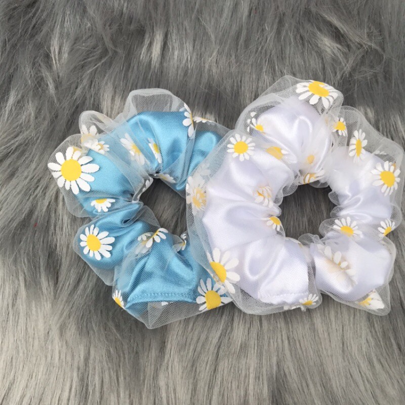 - Dây buộc tóc SCRUNCHIES hoa cúc 2 lớp