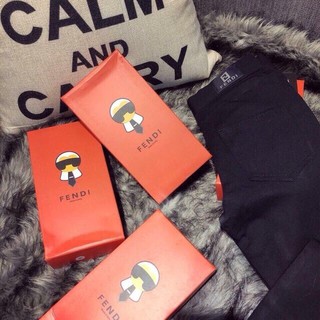 Hot bỏng tay] tregging fendi hàng xuất khẩu full hộp tem mác