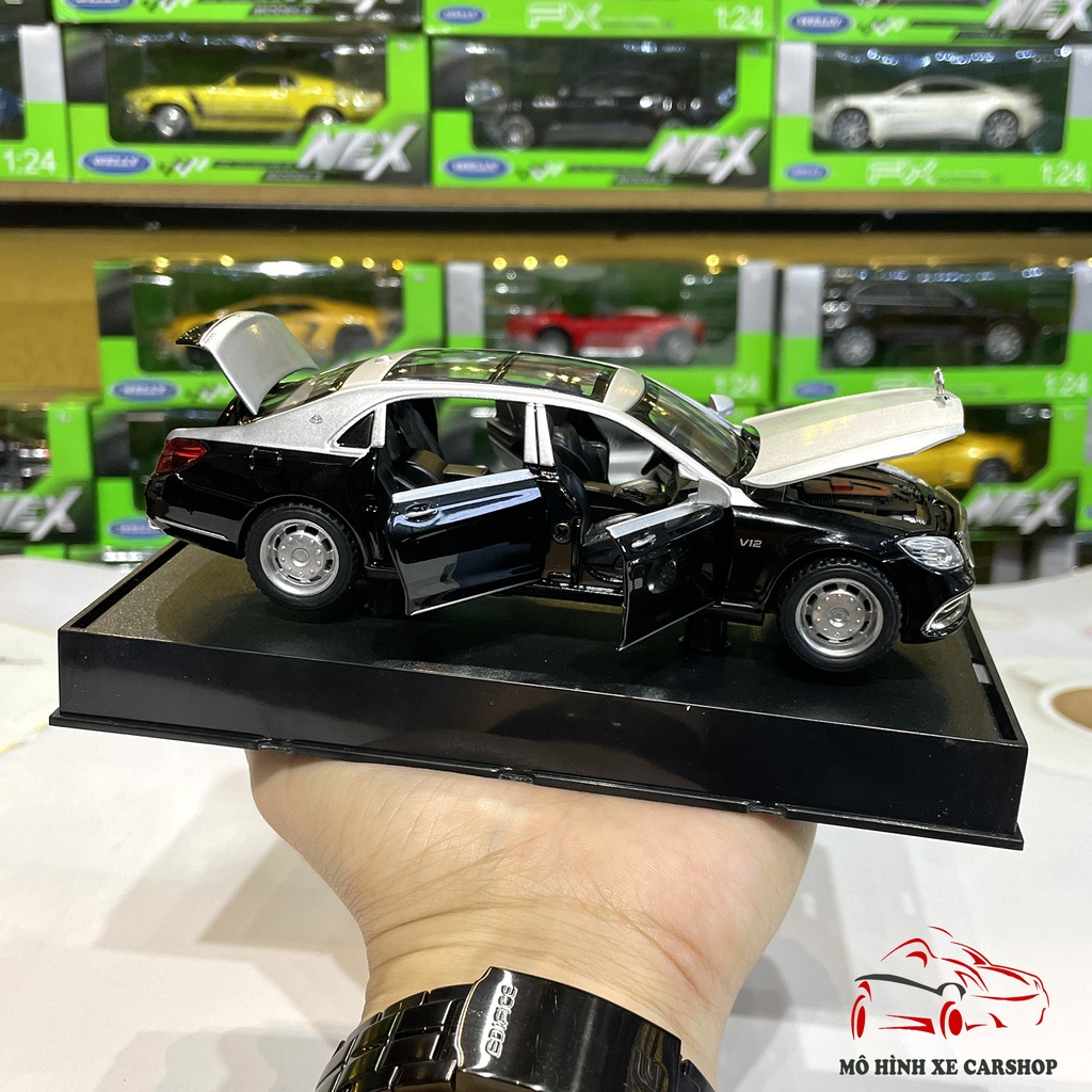 Mô hình xe ô tô Mercedes-Benz Maybach S650 tỉ lệ 1:32 hãng Jiaye Carshop 2 màu trắng đen, chi tiết siêu đẹp, có đèn