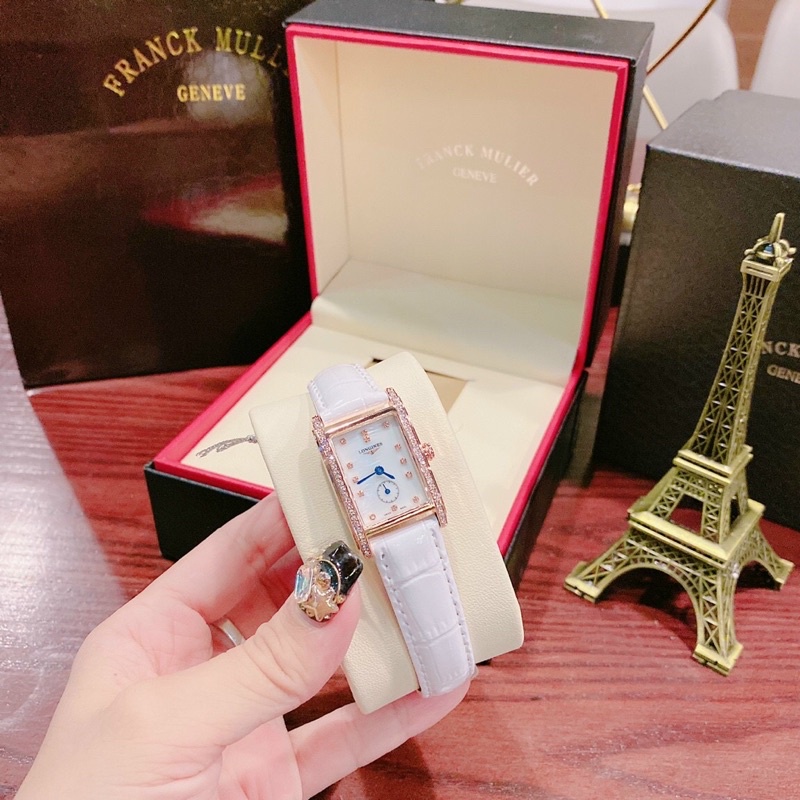 Đồng hồ nữ Longines trắng ngọc trinh kim rốn siêu cá tính
