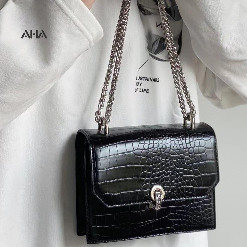 Túi xách AHA official kiểu vuông nhỏ phối dây xích thời trang cao cấp dành cho nữ
