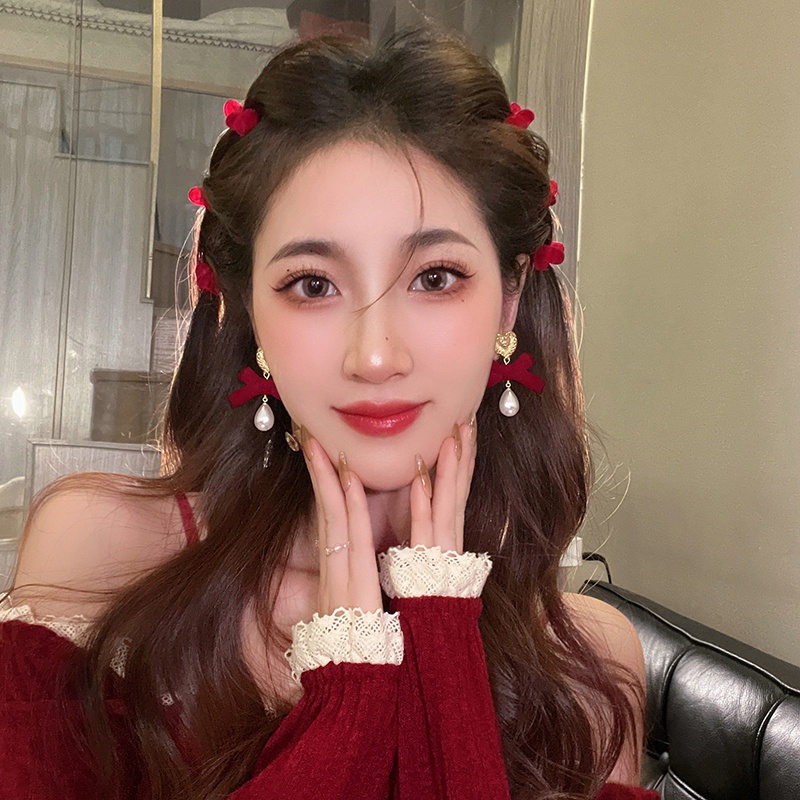 Set kẹp tóc trái tim màu đỏ tía