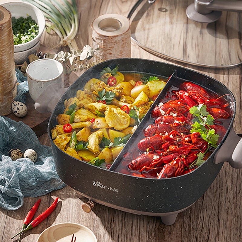 Nồi lẩu nướng điện 2 ngăn uyên ương 6L BEAR DHG- C60P6 lòng nồi chống dính,đun sôi nhanh