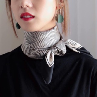 KHĂN LỤA SIZE 70*70cm CÓ SẴN LOẠI ĐẸP