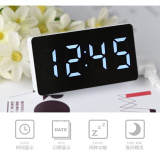 Đồng hồ LED báo nhiệt độ gương ô tô Cáp sạc USB Gương báo điện tử Đồng hồ điện tử Đồng hồ kỹ thuật số mini trên ô tô