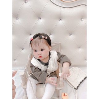Ghế ăn dặm chếch in sống ảo cho bé