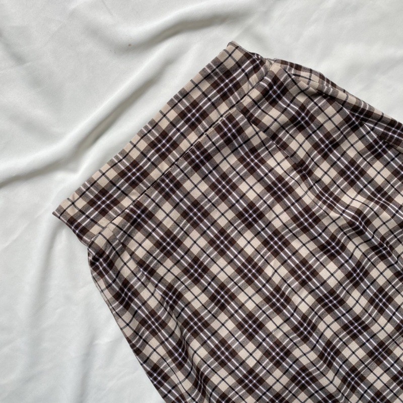 (CÓ SẴN-NHẬN MAY ĐO) CHÂN VÁY CARO MÀU NÂU CHOCO HÀN QUỐC | BigBuy360 - bigbuy360.vn