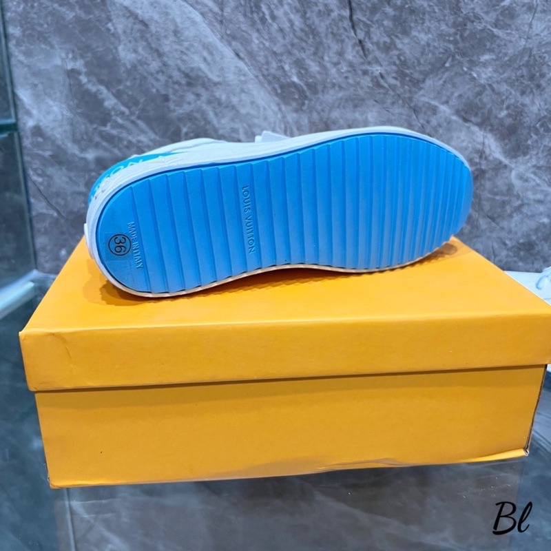 Giày thể thao bản dây kèm nơ đủ phụ kiện như ảnh