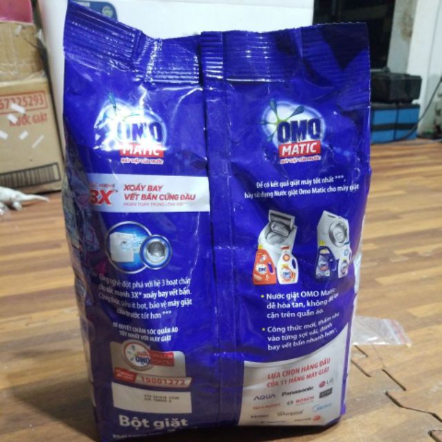 Bột giặt OMO Matic cho máy giặt cửa trước dạng Túi 3kg