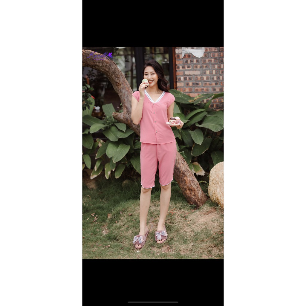 Bộ đồ mặc nhà nữ chất lụa trơn áo cộc quần lửng KAROLL NH19.270