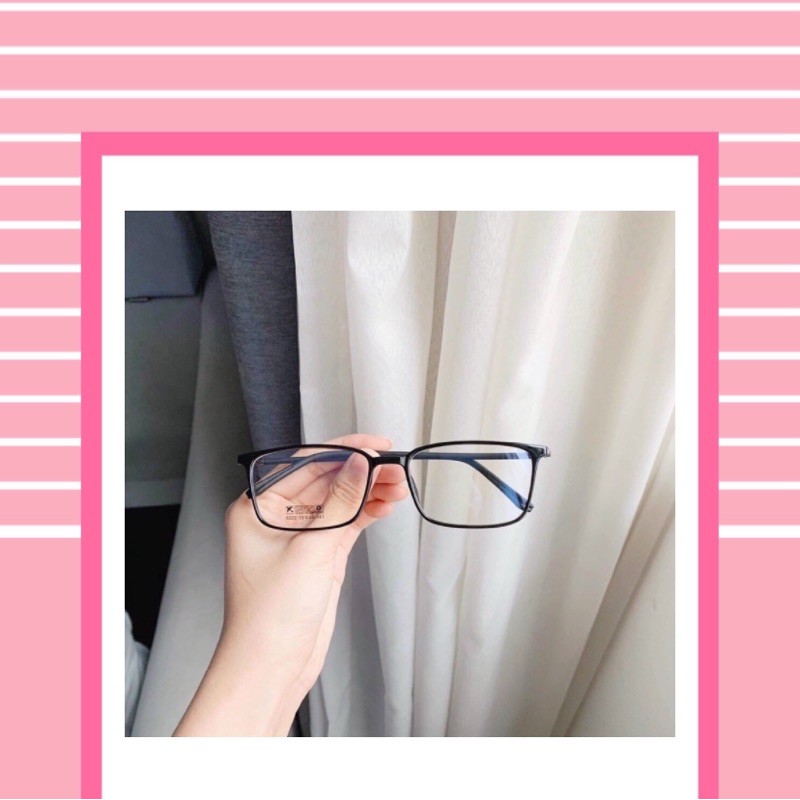 Kính VuôngCó Độ Chống Ánh Sáng Xanh Mã 05