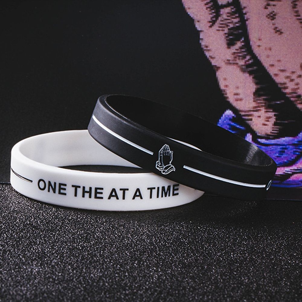 Vòng đeo tay cao su silica gel chống nước nhiều màu mới dành cho nam nữ