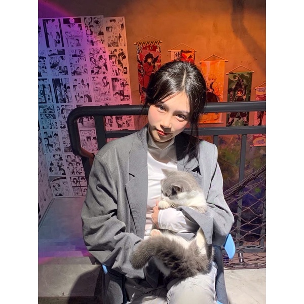 ÁO KHOÁC BLAZER FORM RỘNG MÀU XÁM CÓ ĐỆM VAI