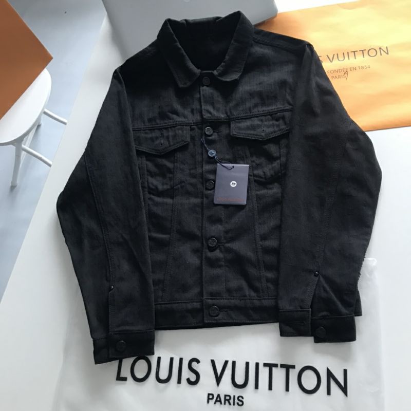 Áo khoác jeans LV dáng trơn