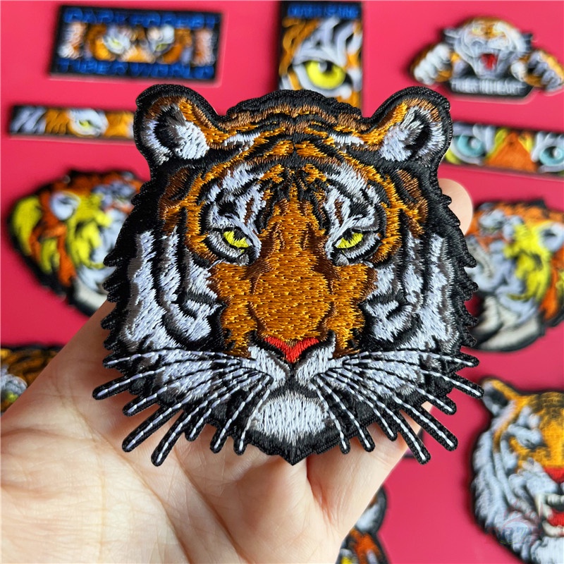 ♚ Sticker Ủi Thêu Hình Chú Hổ: King of The Forest ♚ 1 Sticker Ủi Thêu Hình Huy Hiệu