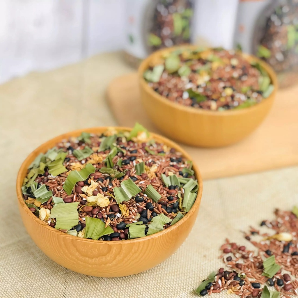 Trà gạo lứt đậu đen đậu đỏ hoa nhài lá dứa Robimart gói 500gr - Giảm cân, mát gan, giúp ngủ ngon - Hàng chính hãng