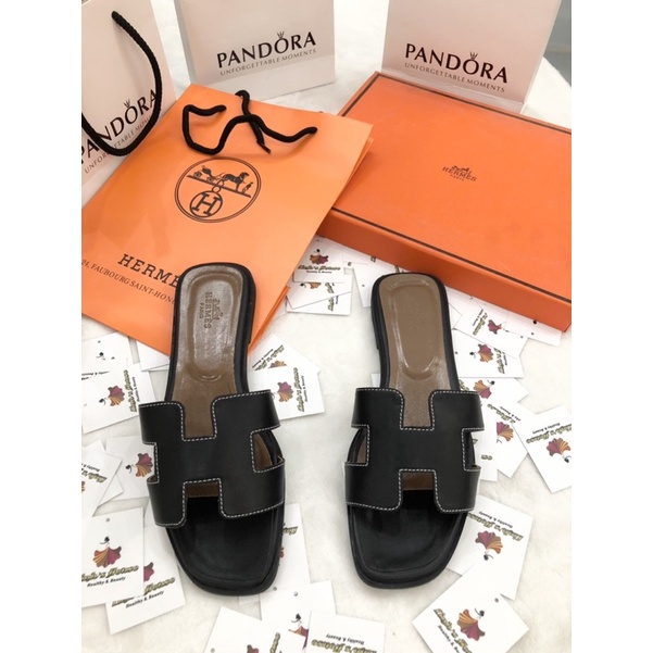 Dép HM siêu vip fullbox hãng mỗi đôi còn 1sz 38 sale