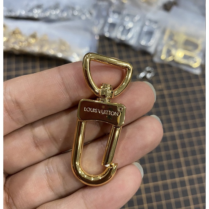 Móc túi LV chất lượng cao có logo - phụ kiện làm đồ da túi ví handmade