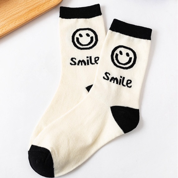 Vớ Tất Mặt Cười cao cổ Nam Nữ siêu dễ thương và xinh xắn