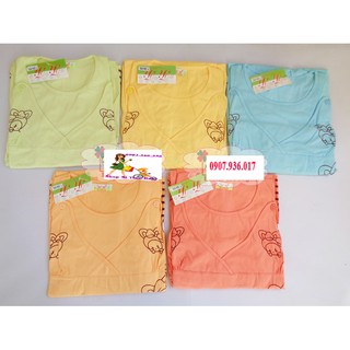 Bộ đồ sau sinh mặc ở nhà cho con bú.