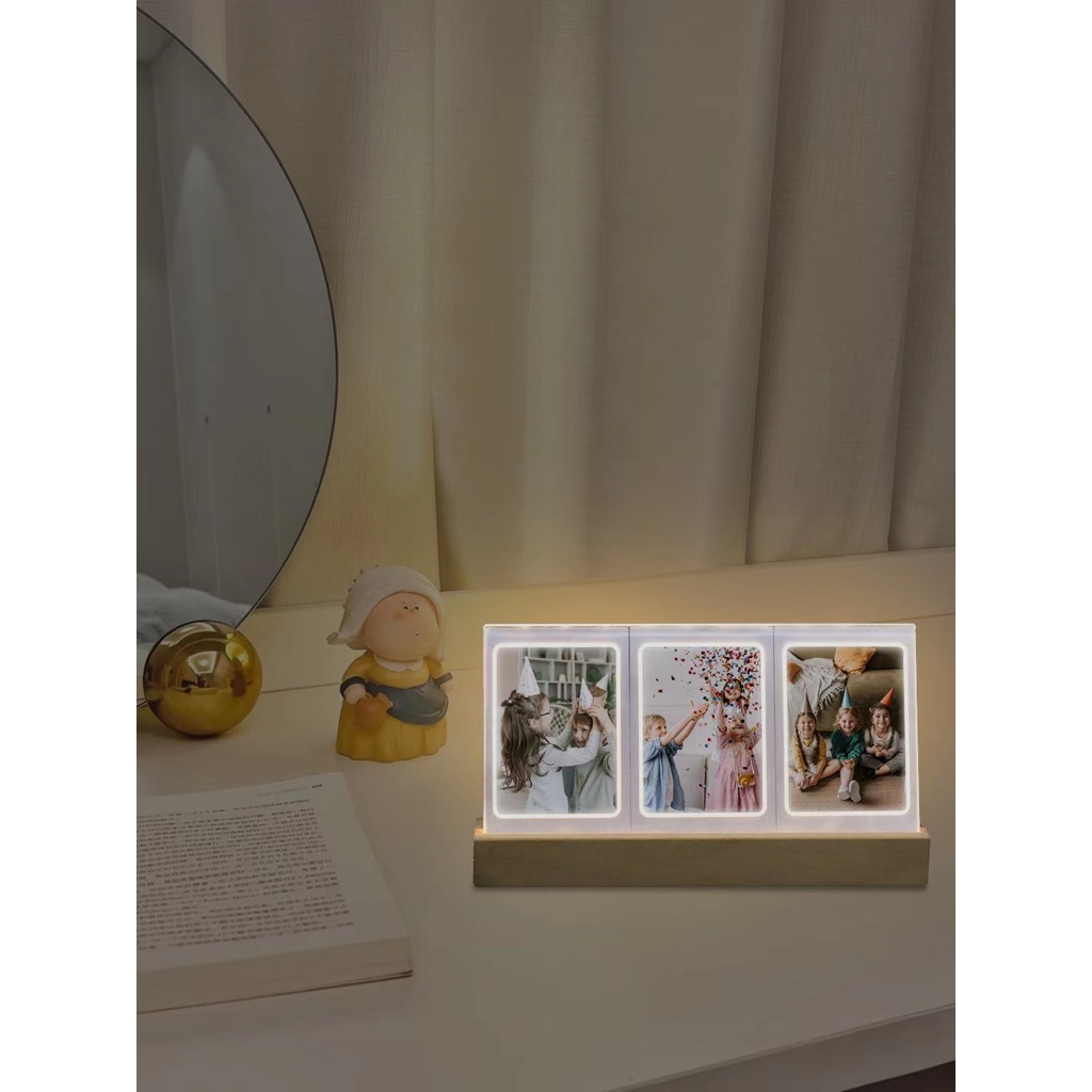 Khung Ảnh Mini Có Đèn Led