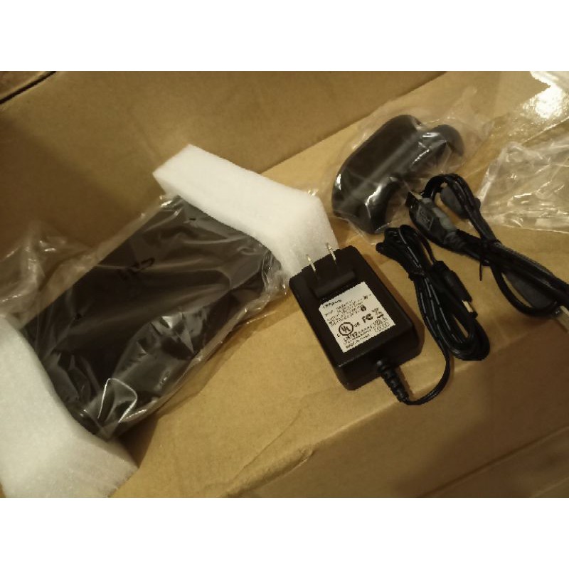 Box lắp ổ cứng PC 3.5 chính hãng iOmega fullbox | BigBuy360 - bigbuy360.vn