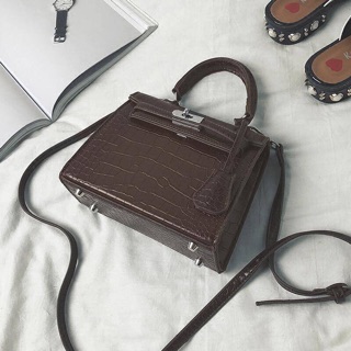 Túi xịn   ( hàng quảng châu )