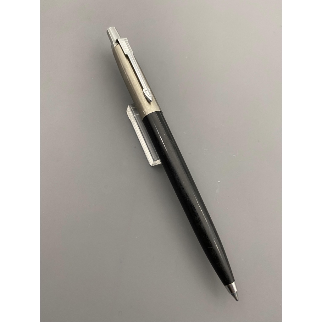 Bút bi bấm Parker made in England  - 180.46966