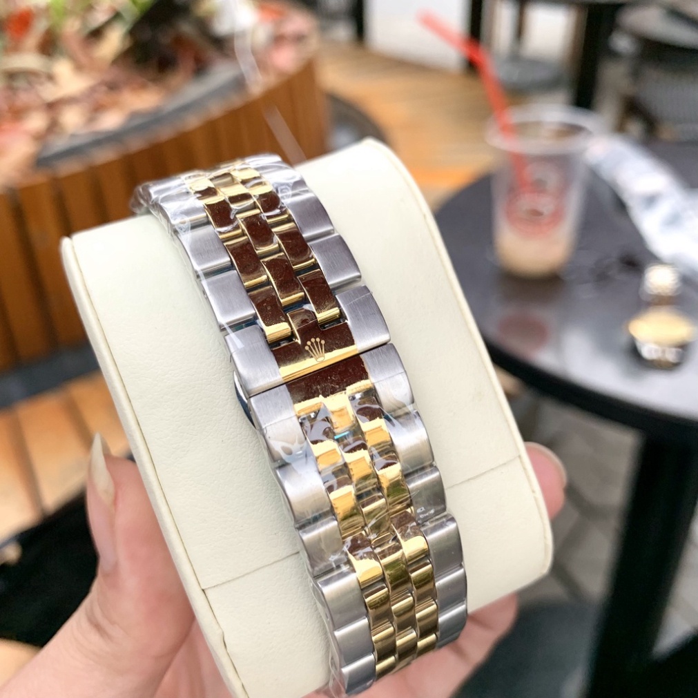 Đồng Hồ Nam RoLex Sapphire R032 Mặt trăng khuyết Máy Pin Nhật Chống xước Tuyệt Đối