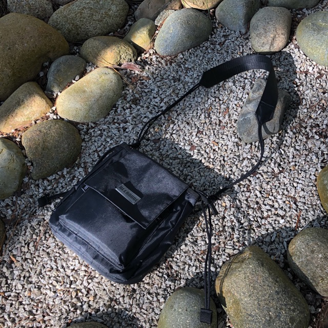 Túi đeo chéo - BASIC SHOULDER BAG | BigBuy360 - bigbuy360.vn