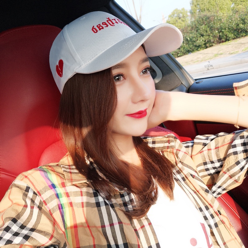 Mũ Nón Lưỡi Trai Tim Vỡ Thời Trang Trẻ Trung Năng Động Và Phong Cách
