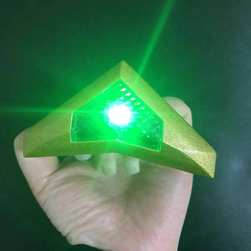 Đồ Chơi Siêu Nhân。 Đồ Chơi robot Biến Hình Ultraman Có Đèn Phát Sáng Cho Bé Trai