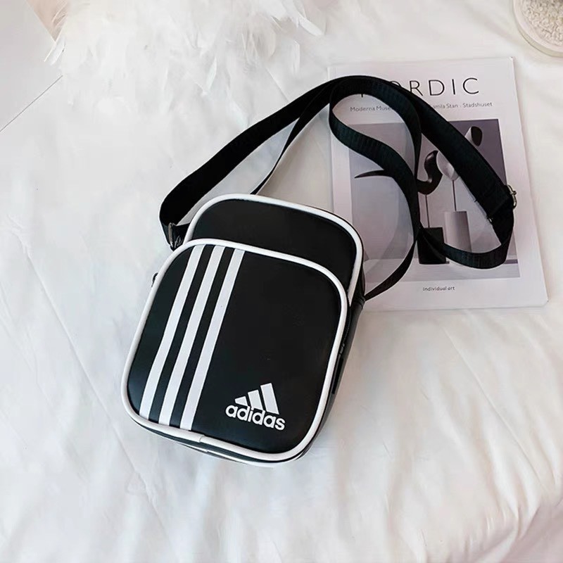 Túi Đeo Chéo 3-Stripes Vintage Mini Bag Black B383