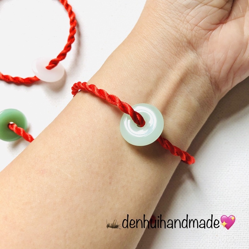 Vòng Tay Chỉ Đỏ Đính Thủy Tinh Giả Ngọc Phong Cách Cổ Xưa