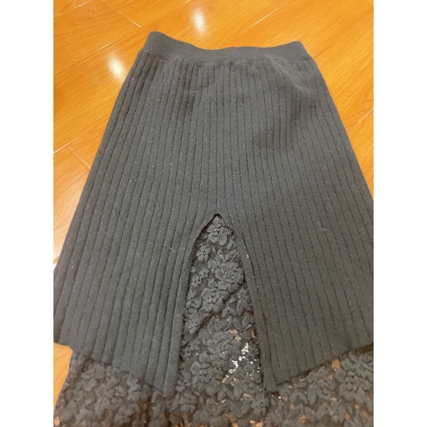 Chân váy len - ren T28