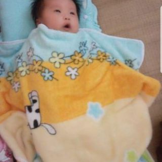 Chăn ủ lông tuyết cho bé