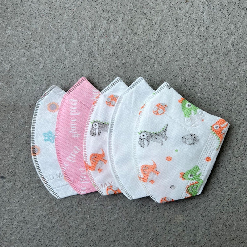 Khẩu trang 3D cho bé công nghệ Nhật Bản họa tiết dễ thương hộp 50 cái Lakids