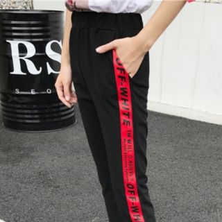QUẦN JOGGER VIỀN SỌC OFF WHITE