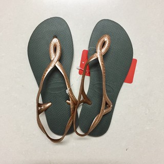 Havaianas luna sandals on sale olive rose gold