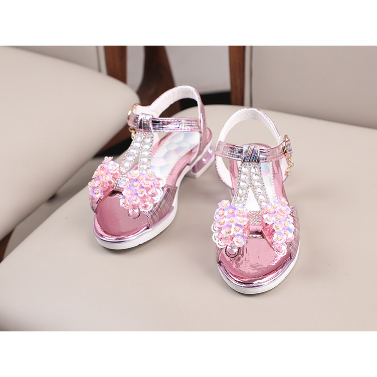 sandal công chúa bé gái size 26-36 sắc nét nổi bật