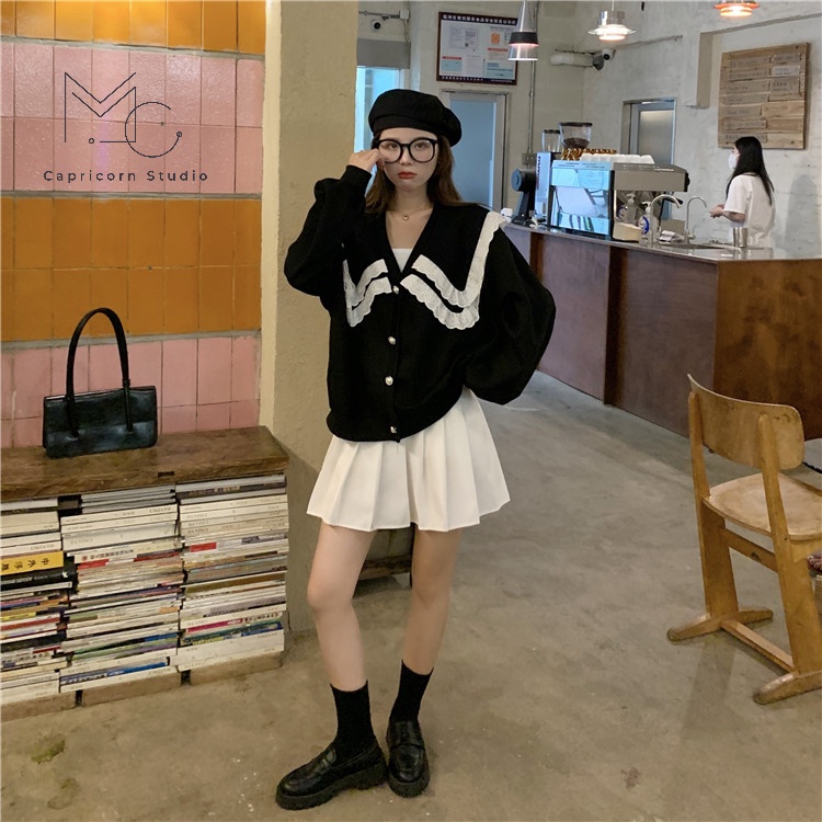 Áo khoác len màu đen cổ búp bê phong cách Hàn Quốc đáng yêu