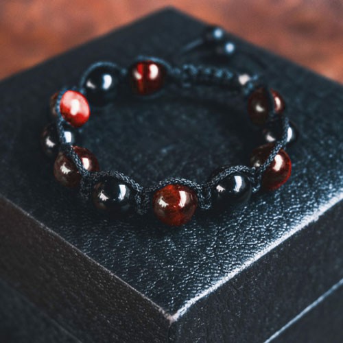 [ LẮC TAY/ QUÀ TẶNG] Vòng tay phong thủy thời trang handmade đỏ và đen dây đan shamballa phật giáo