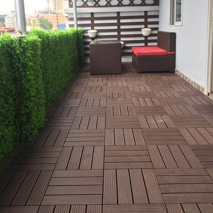 Vỉ gỗ nhựa lót sàn ngoài trời giá rẻ