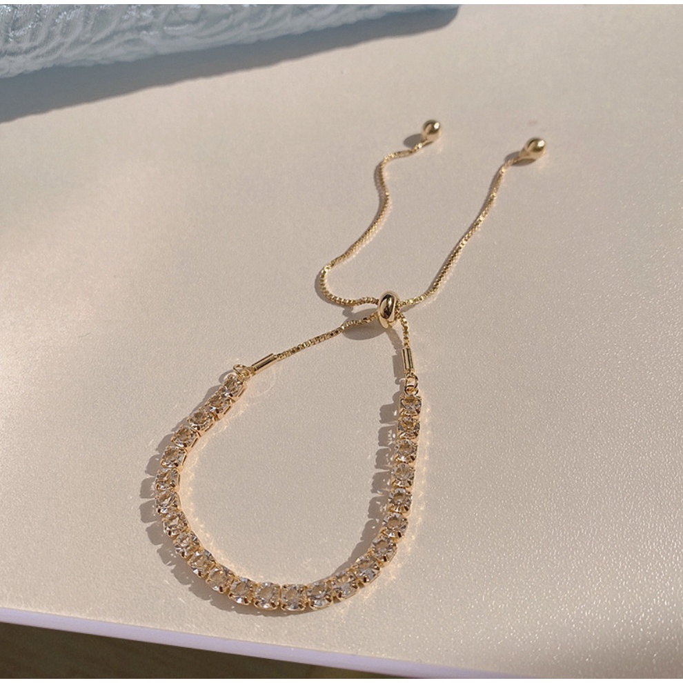 Vòng tay Lắc tay TITAN màu GOLD Bracelet đá xếp li lấp lánh  HALLA VT108